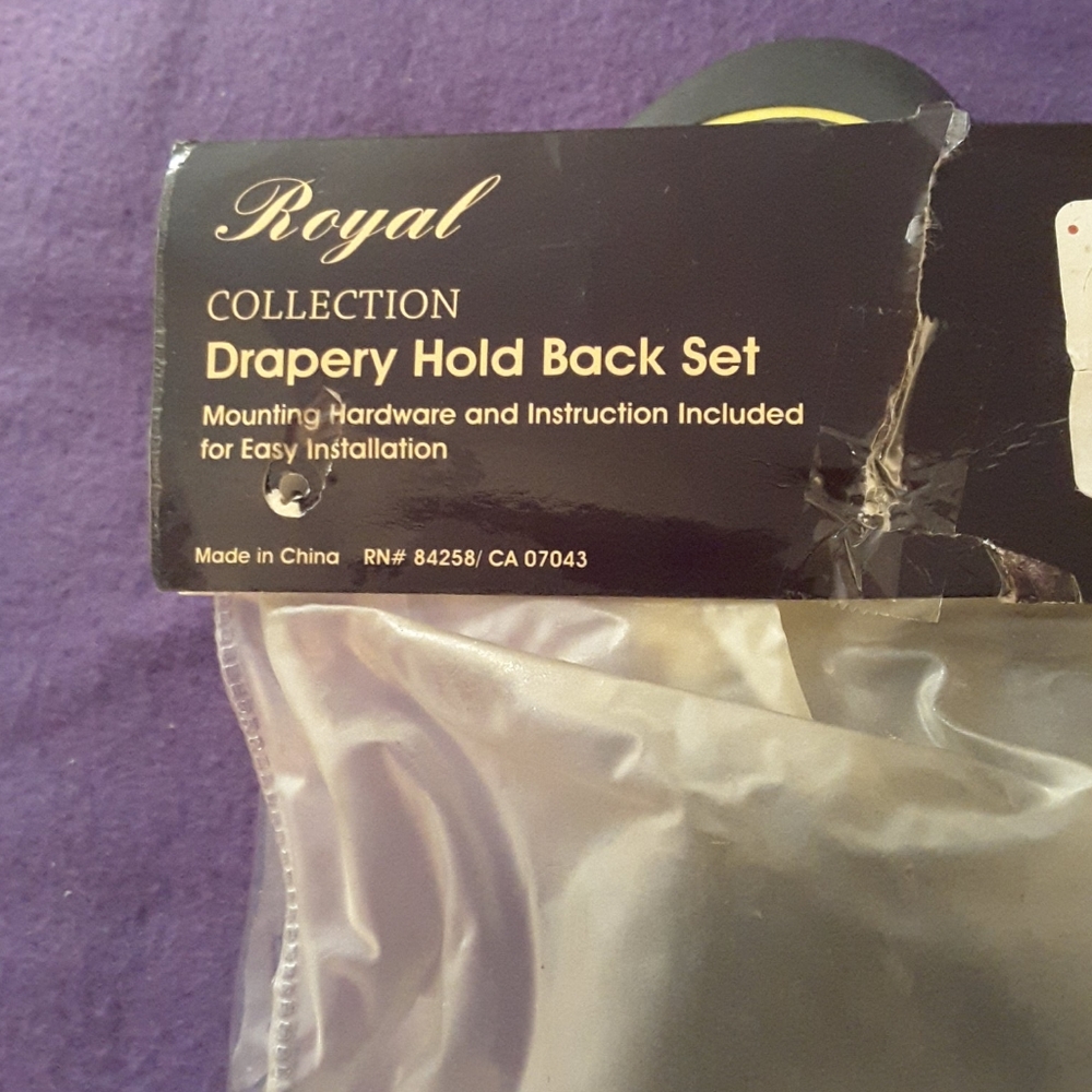 Royal Collection Drapery Hold Back Set - Picture 2 of 4